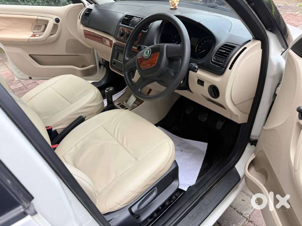 Skoda Fabia 1.2 Mpi Elegance  2011  47,634 Km  1st Owner  Petrol