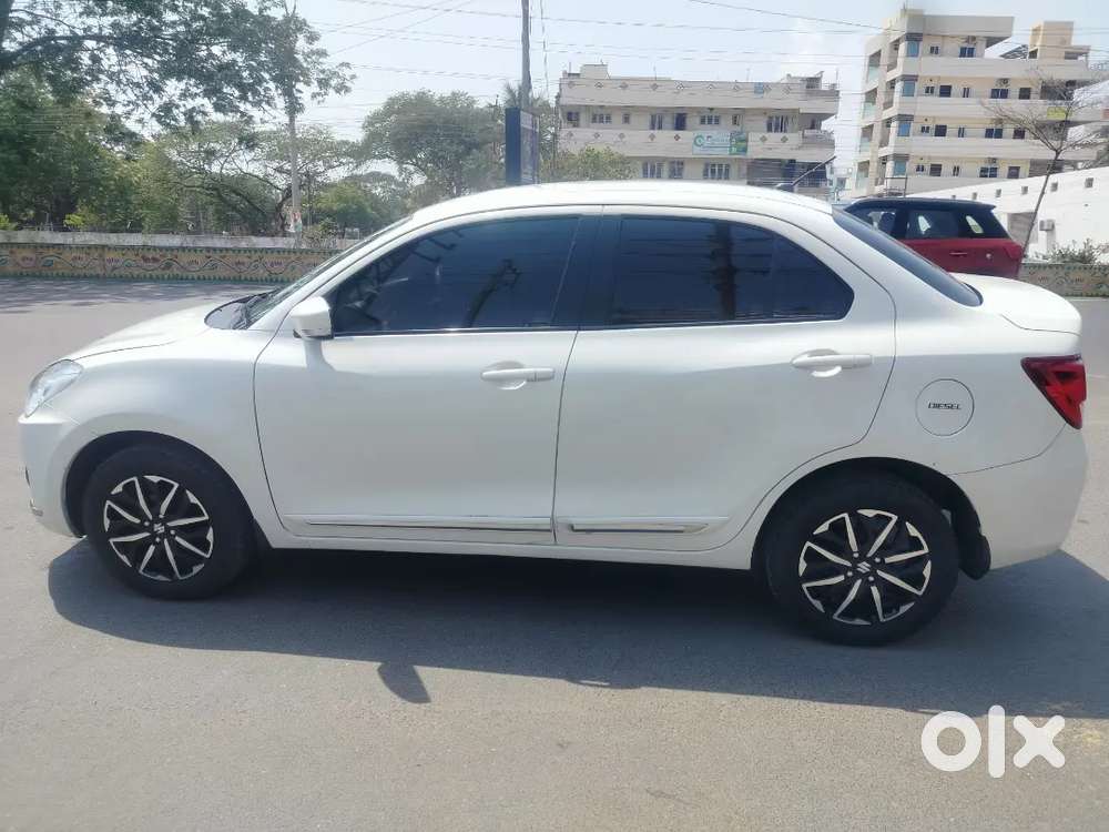Maruti Suzuki Dzire 2017 Diesel 120000 Km Driven