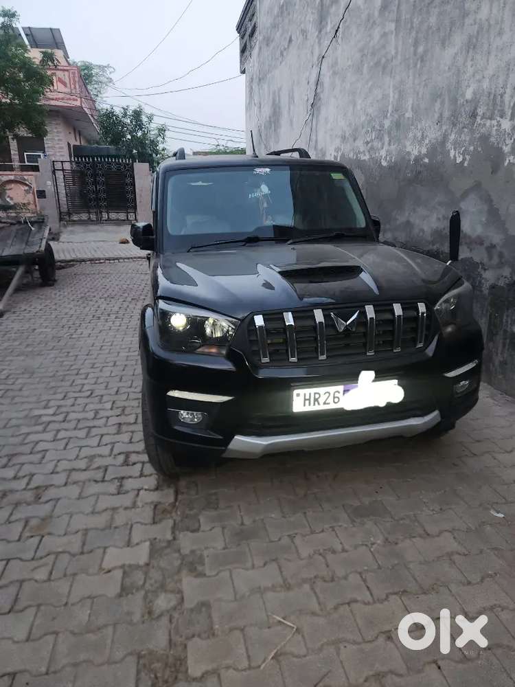 Mahindra Scorpio 2021 Diesel Manual