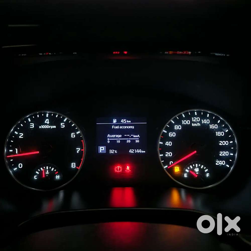 Kia Seltos 1.5 Htx At Ivt  Black Color 2019 Showroom Track Beautiful