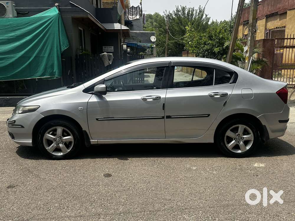 Honda City E Mt, 2012, Cng & Hybrids