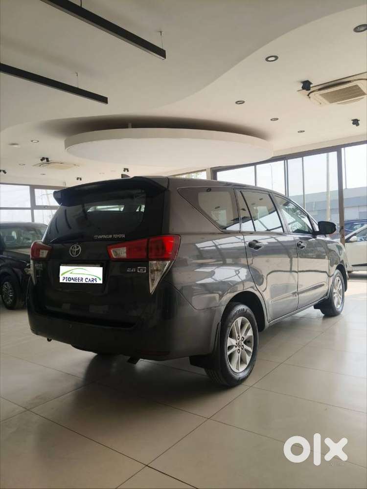 Toyota Innova Crysta 2.8 Gx At, 2017, Diesel