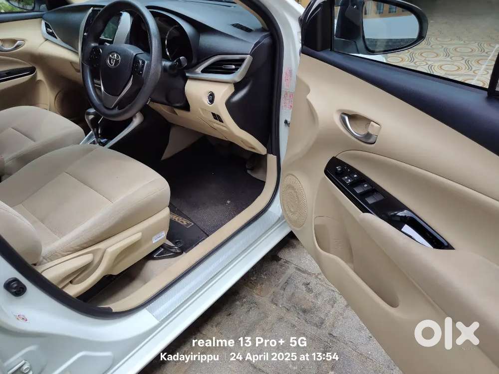 Toyota Yaris 2019v Automatic