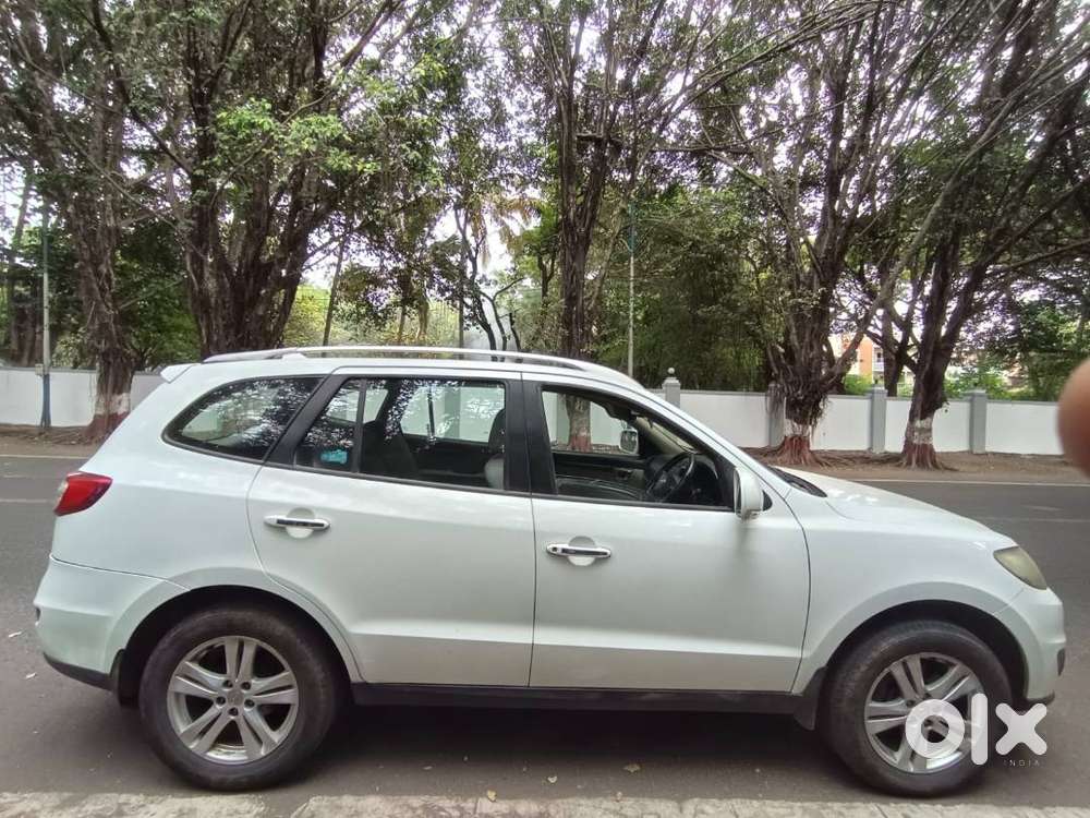 Excellent Condition Parsi Owned Santafe- Vip Number For Sale