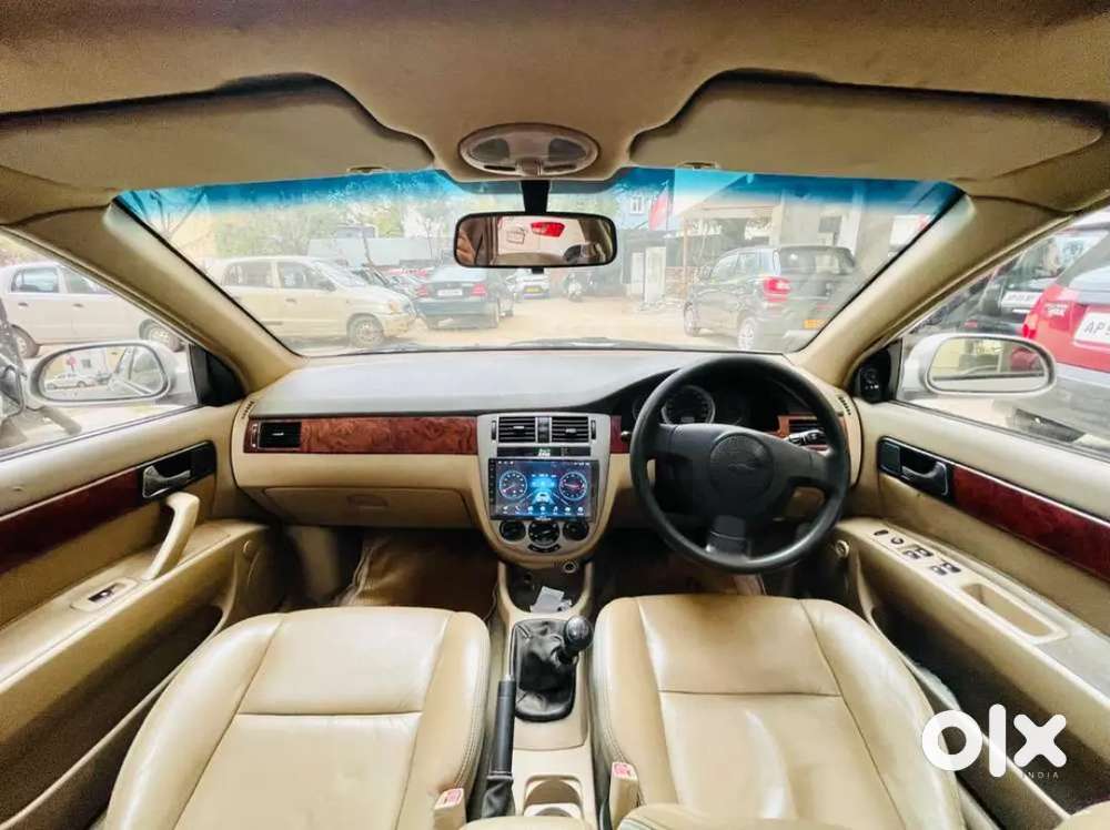 Chevrolet Optra 1.6 Lt Royale – Top-end  Sunroof  Excellent Conditio