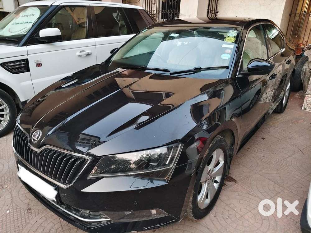 Skoda Superb 2016 Petrol 62000 Km Driven