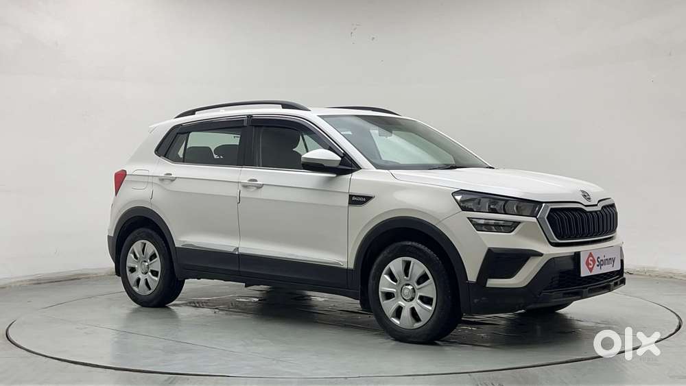 Skoda Kushaq Active 1.0 Tsi Mt, 2022, Petrol