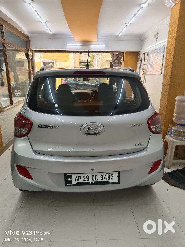 Hyundai Grand I10 2013-2016 Sportz, 2014, Petrol