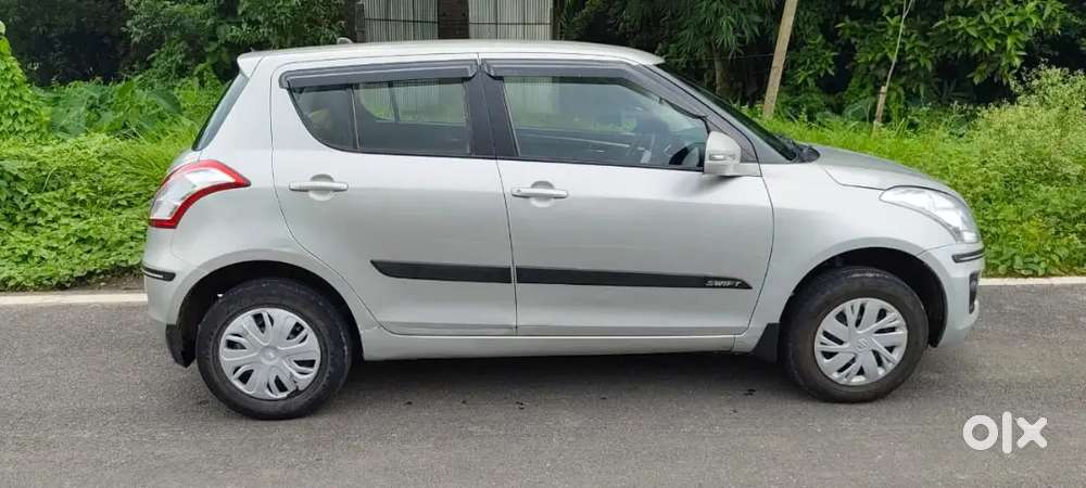 Maruti Suzuki Swift 2016 Petrol 45000 Km Driven