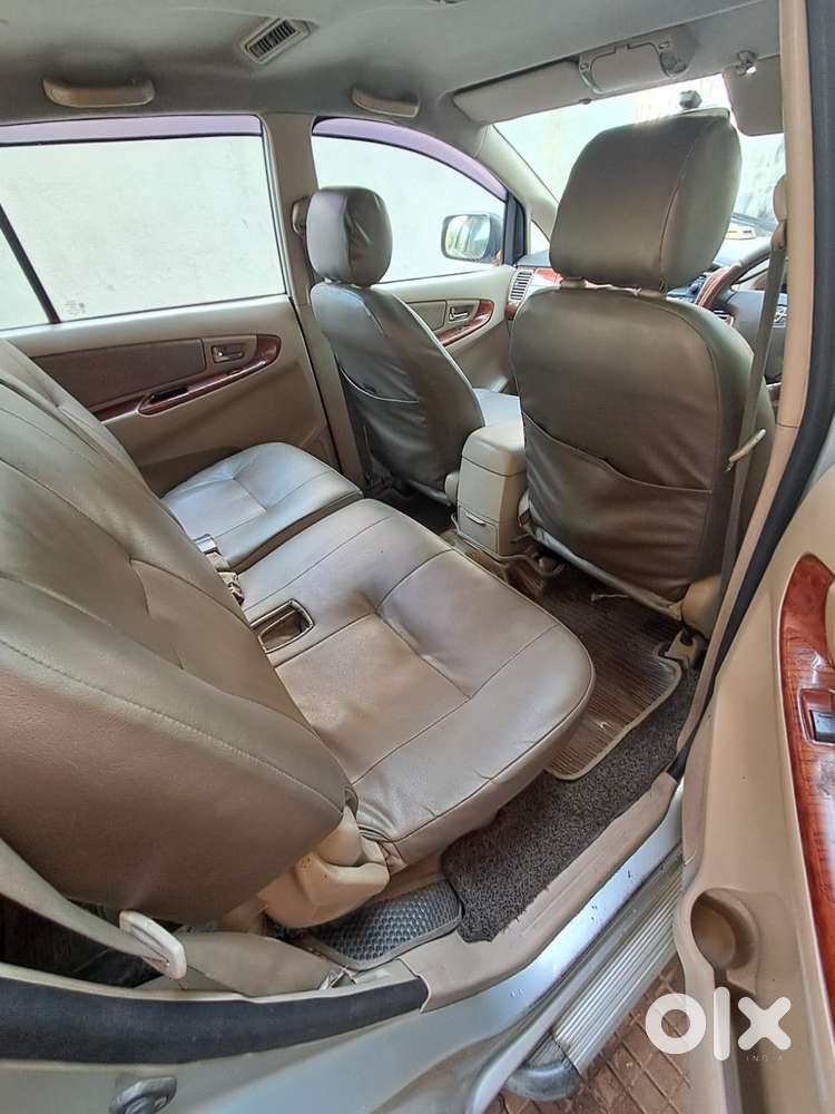 Toyota Innova 2.5 V 7 Str, 2009, Diesel
