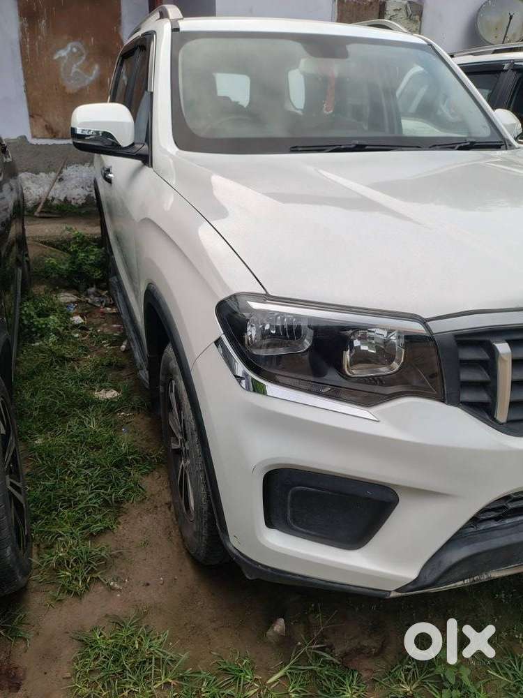 Mahindra Scorpio N Z6 Diesel Mt 2wd 7 Str [2022], 2024, Diesel