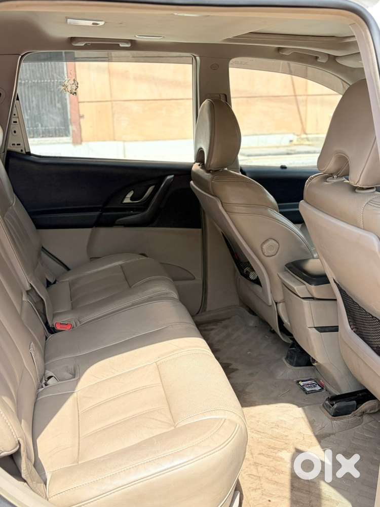 Mahindra Xuv500 2017 Diesel Well Maintained