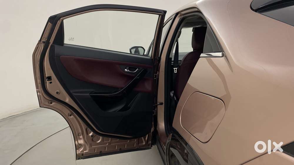 Tata Curvv Accomplished Plus A 1.5 Kryojet Diesel 6mt, 2024, Diesel