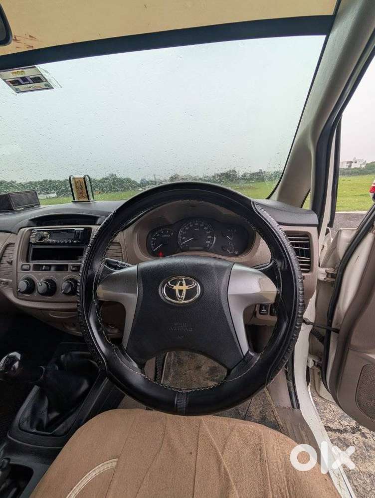 Toyota Innova 2.5 G (diesel) 7 Seater, 2016, Diesel