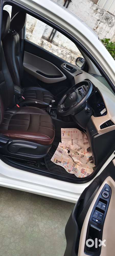 Hyundai I20 Sportz 1.2 Bs-iv, 2015, Petrol