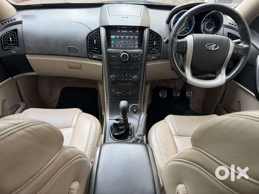 Mahindra Xuv500 2.2 W10, 2015, Diesel