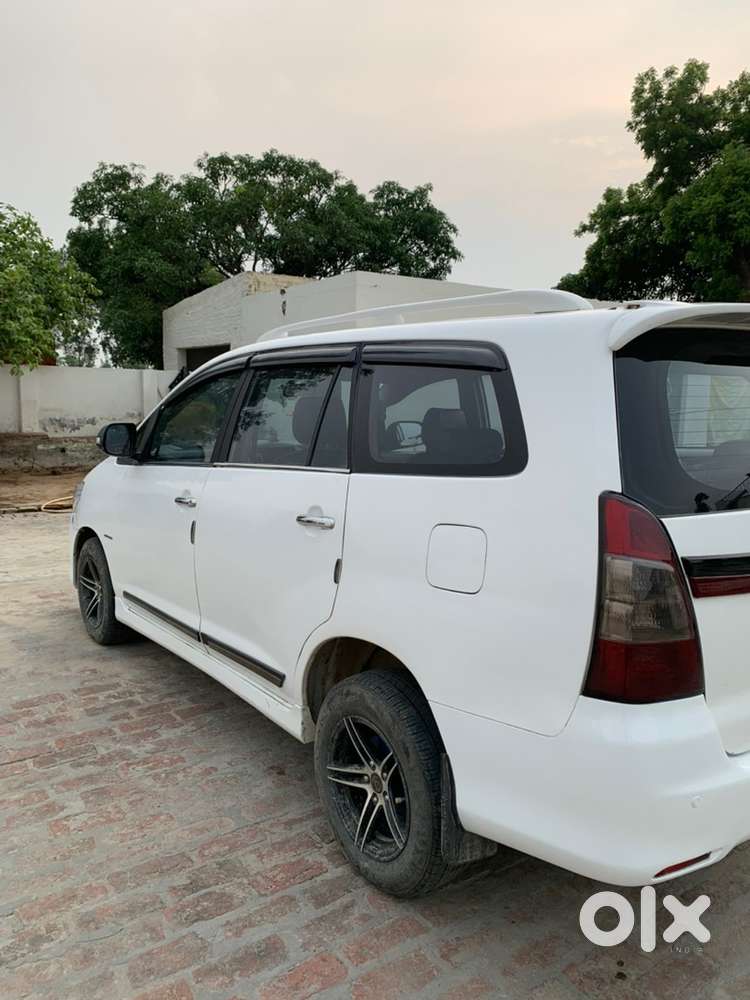Toyota Innova Diesel Manual 2015