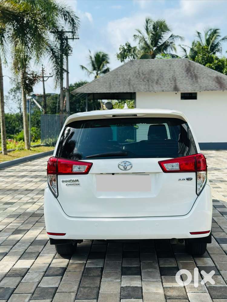 2018 Toyota Innova Crysta