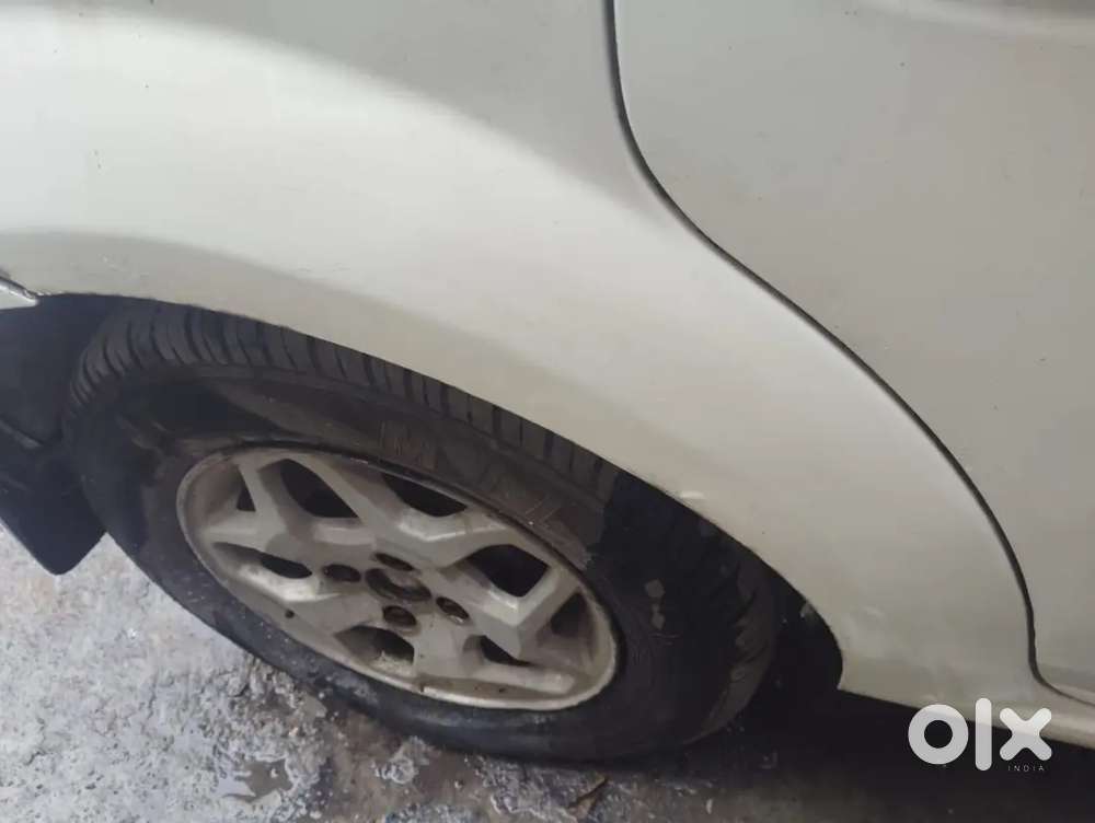 Mahindra Verito Vibe Cs 2013 Diesel Good Condition