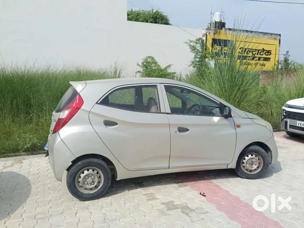 Hyundai Eon D-lite 2012 Odometer Reading