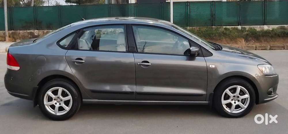 Volkswagen Vento 2010-2013 Petrol Highline, 2014, Petrol