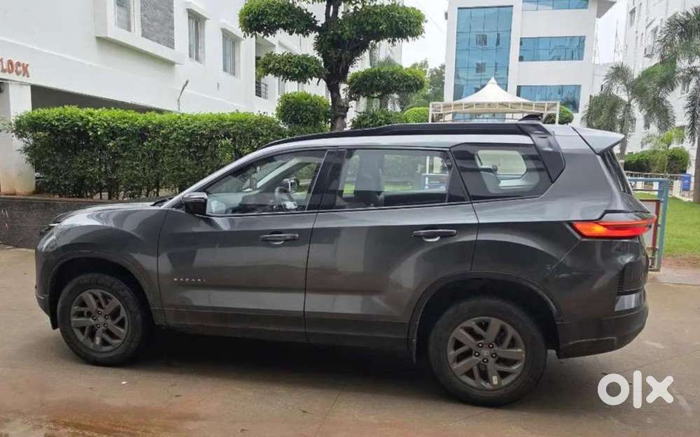 Tata Safari Pure + S (at)