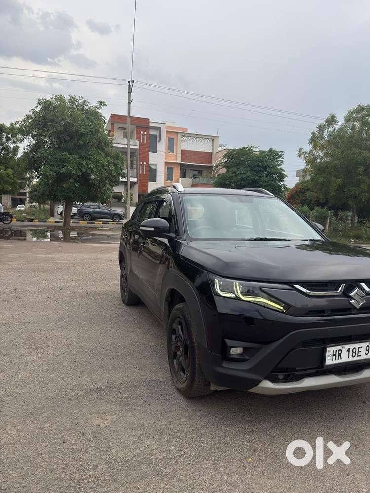 Maruti Suzuki Brezza 2024 Petrol 72000 Km Driven
