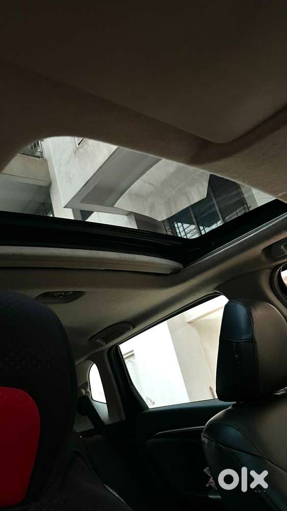 Honda Wr-v Vx Petrol Mt Exclusive Edition With Sunroof