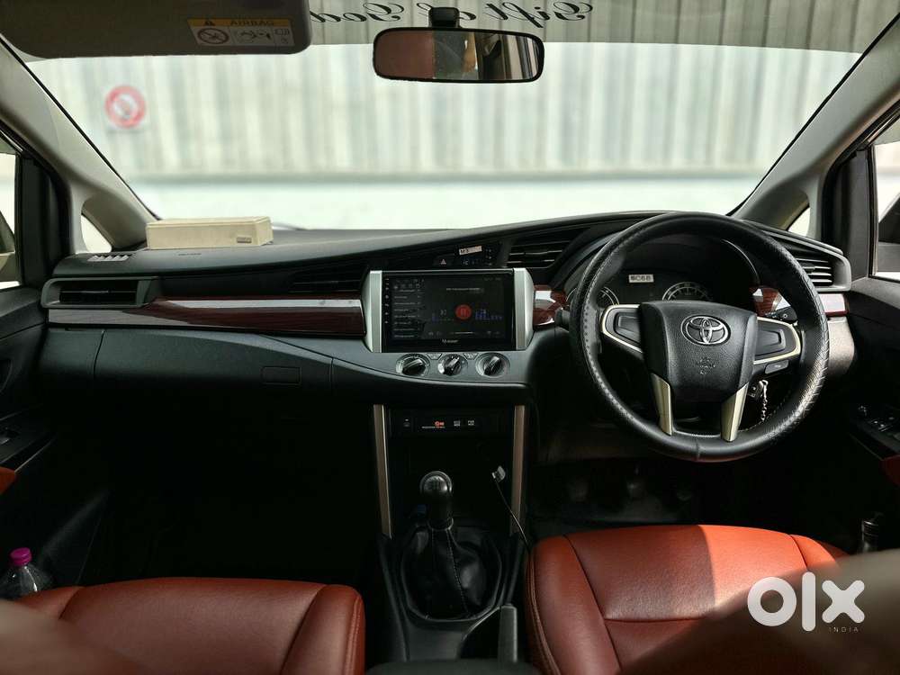 Toyota Innova Crysta 2.4 G Mt, 2017, Diesel