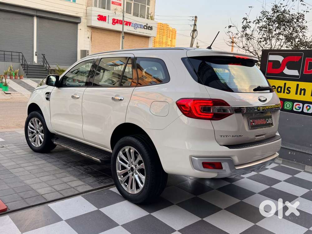 Ford Endeavour 2.2 Titanium At 4x2, 2018, Diesel
