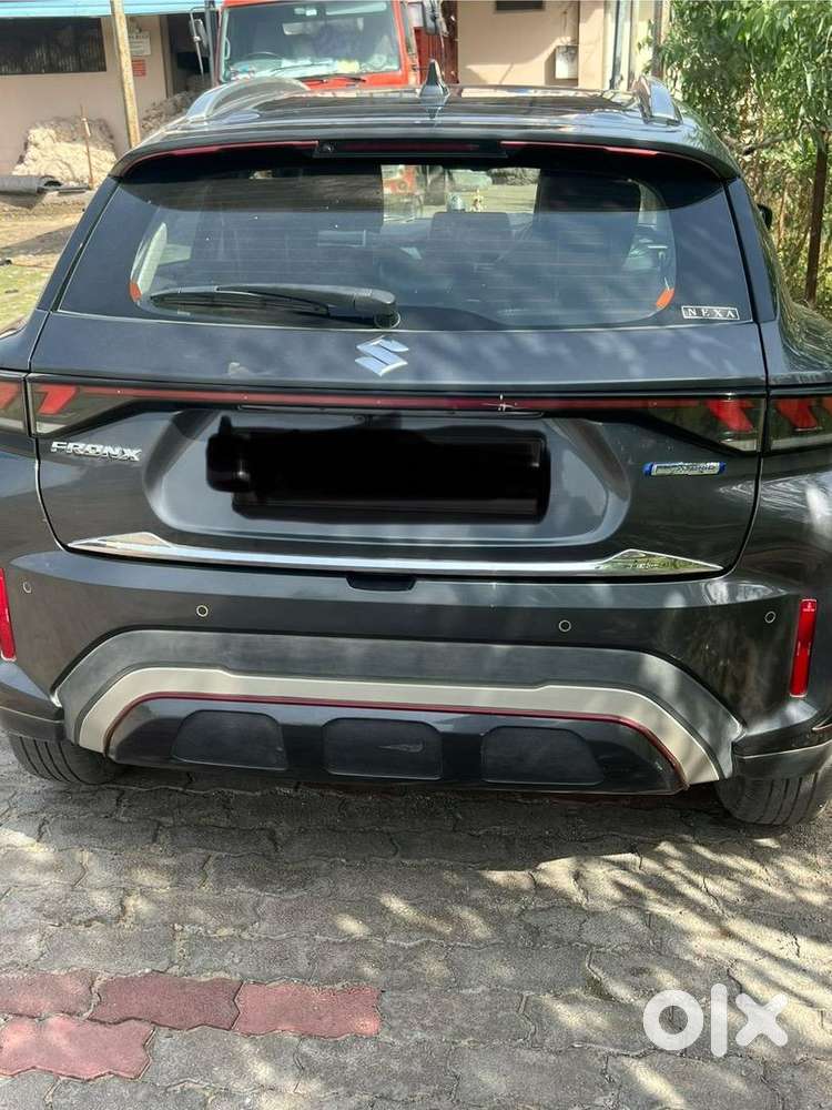 Maruti Suzuki Fronx 2024 Petrol Well Maintained
