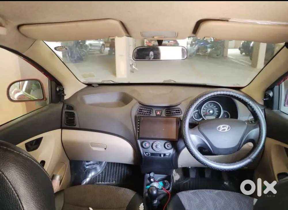 Hyundai Eon Magna 2011