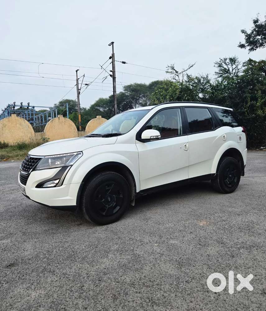 Mahindra Xuv500 W7, 2020, Diesel