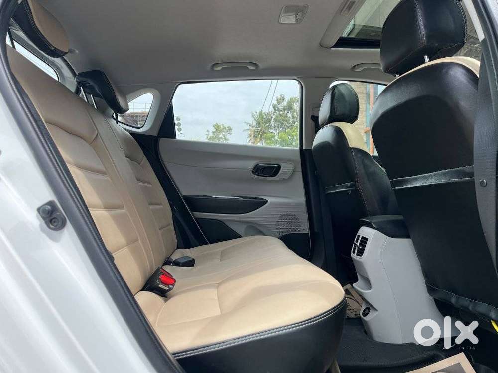 Hyundai I20 Asta (o) 1.2 Mt, 2024, Petrol