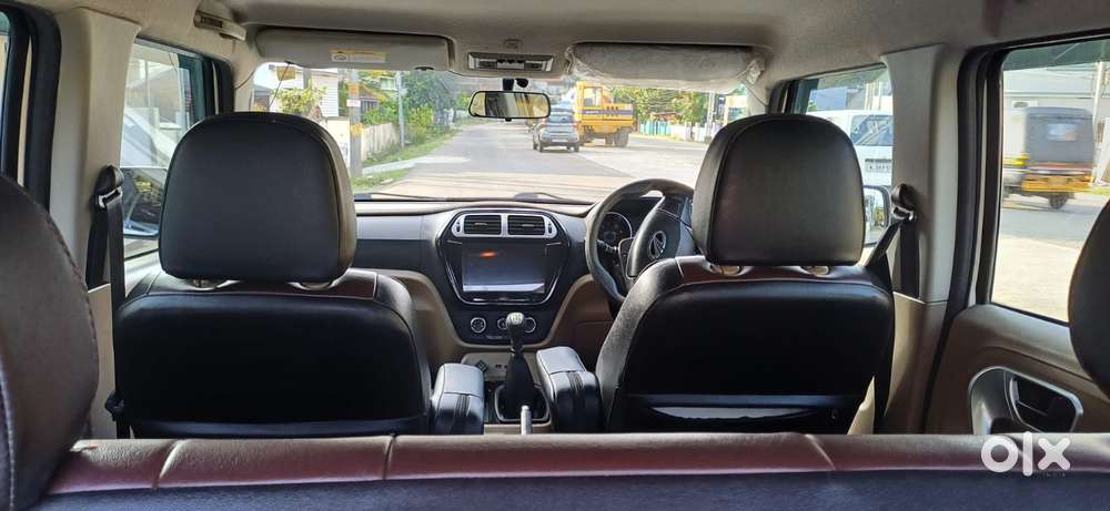 Mahindra Tuv 300 Mhawk100 T8 Amt, 2019, Diesel