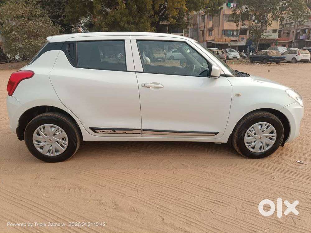 Maruti Suzuki Swift Vvt Lxi, 2021, Petrol