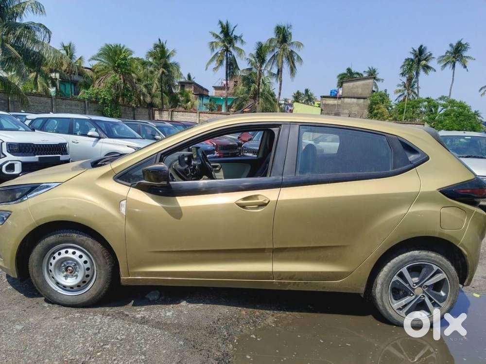 Tata Altroz Xm Plus (s), 2021, Petrol