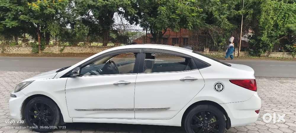 2013 Hyundai Verna Diesel Manual Sx