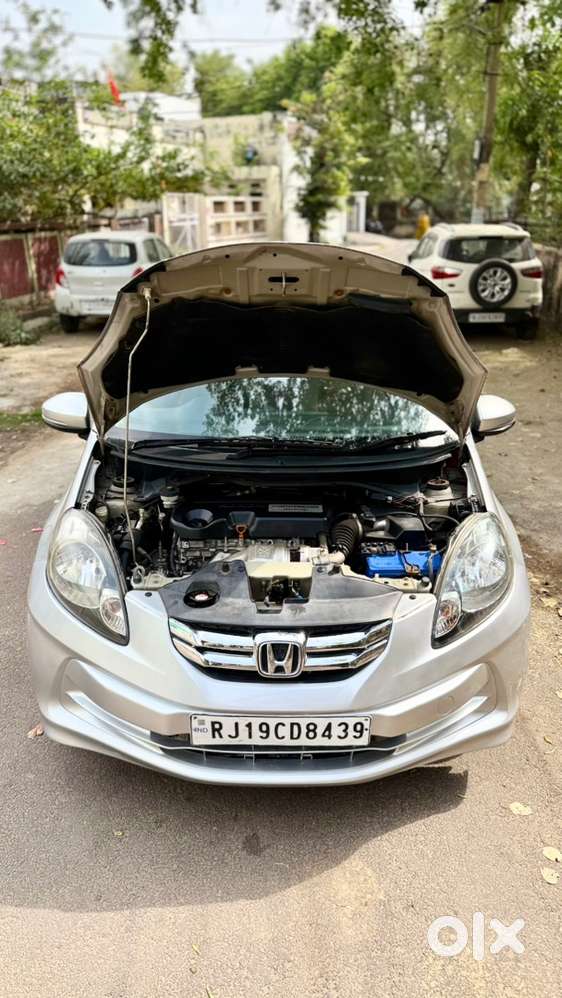 Honda Amaze 2015 Diesel Well Maintained