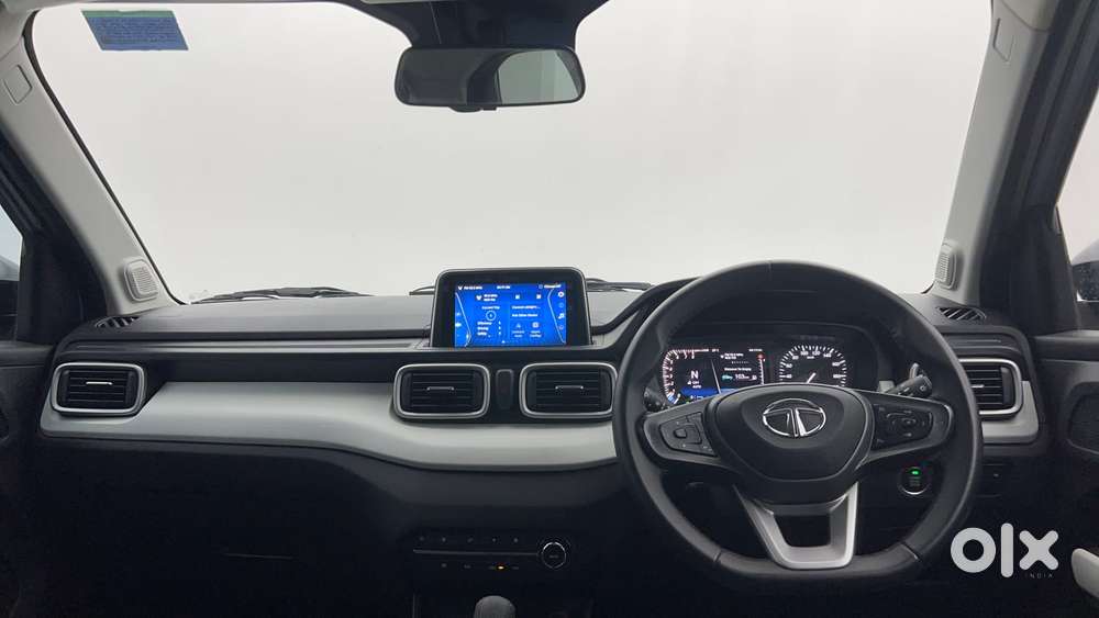 Tata Punch 1.2 Revotron Creative Amt Dual Tone, 2023, Petrol