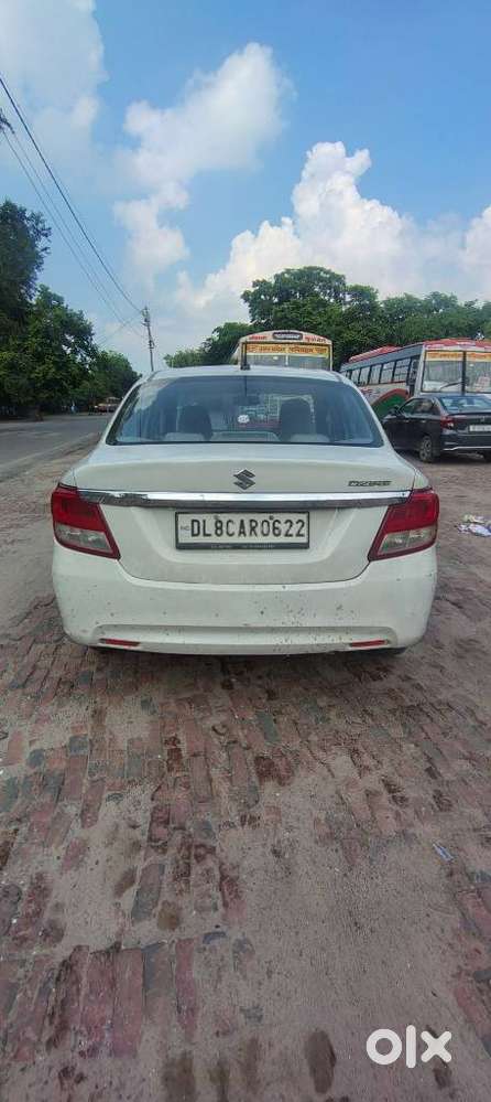 Maruti Suzuki Swift Dzire 1.2 Lxi Bsiv, 2017, Cng & Hybrids