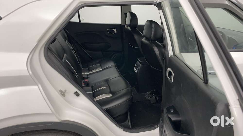 Hyundai Venue 1.0 Sx (o) Turbo Dct, 2021, Petrol