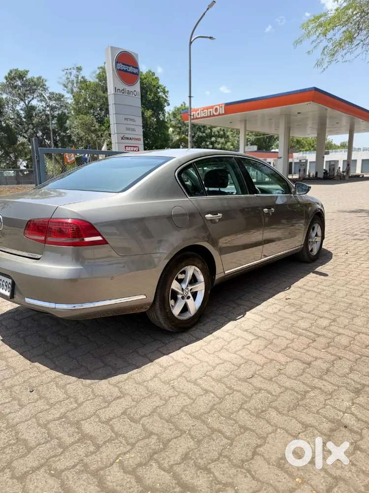 Volkswagen Passat 2012 Diesel 111000 Km Driven