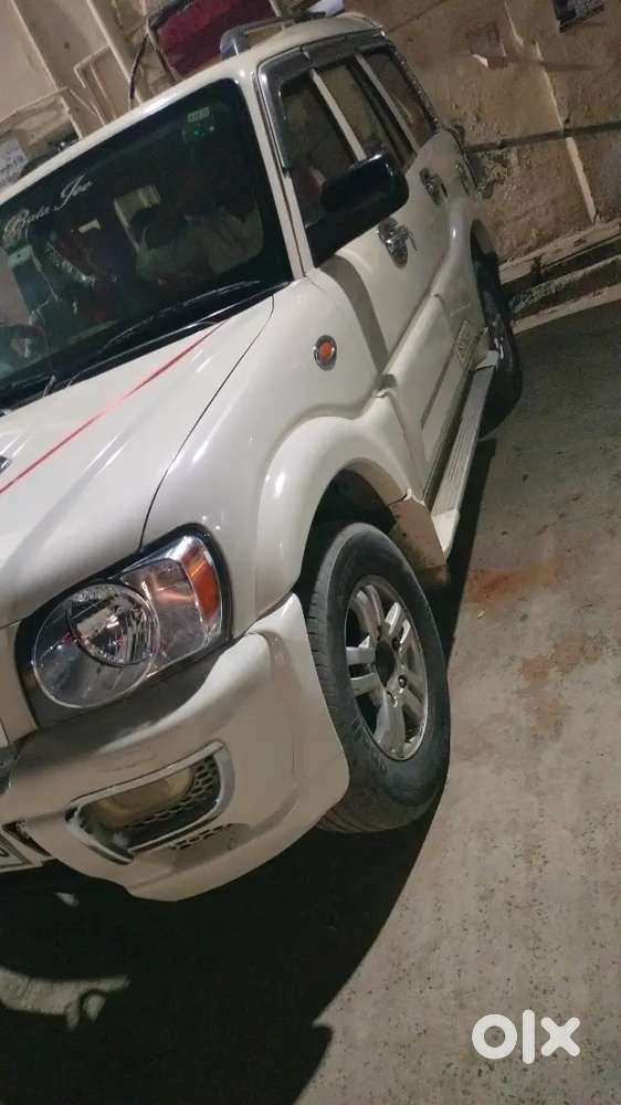 Mahindra Scorpio 2013 Diesel 170000 Km Driven