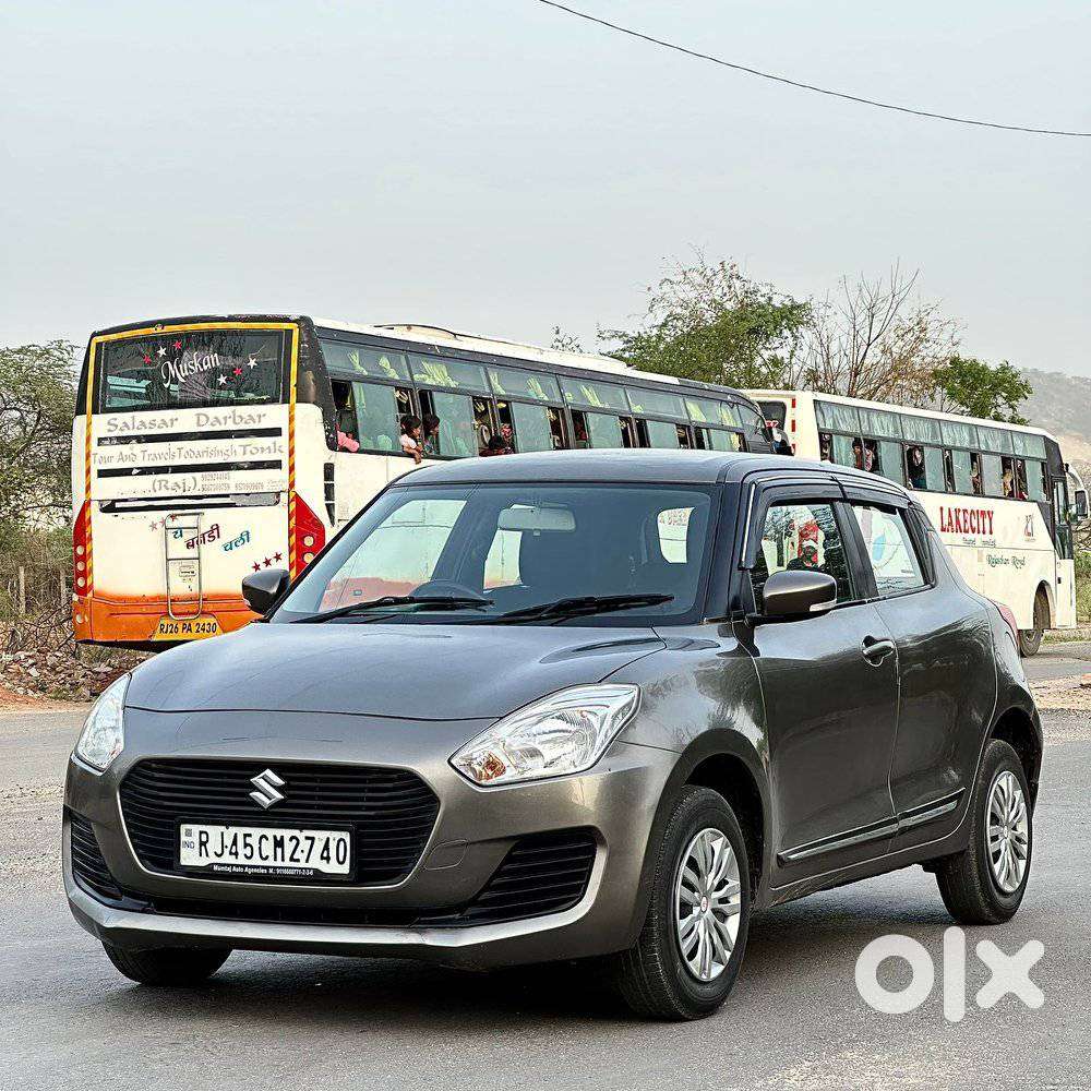 Maruti Suzuki Swift Vxi + Manual, 2020, Petrol