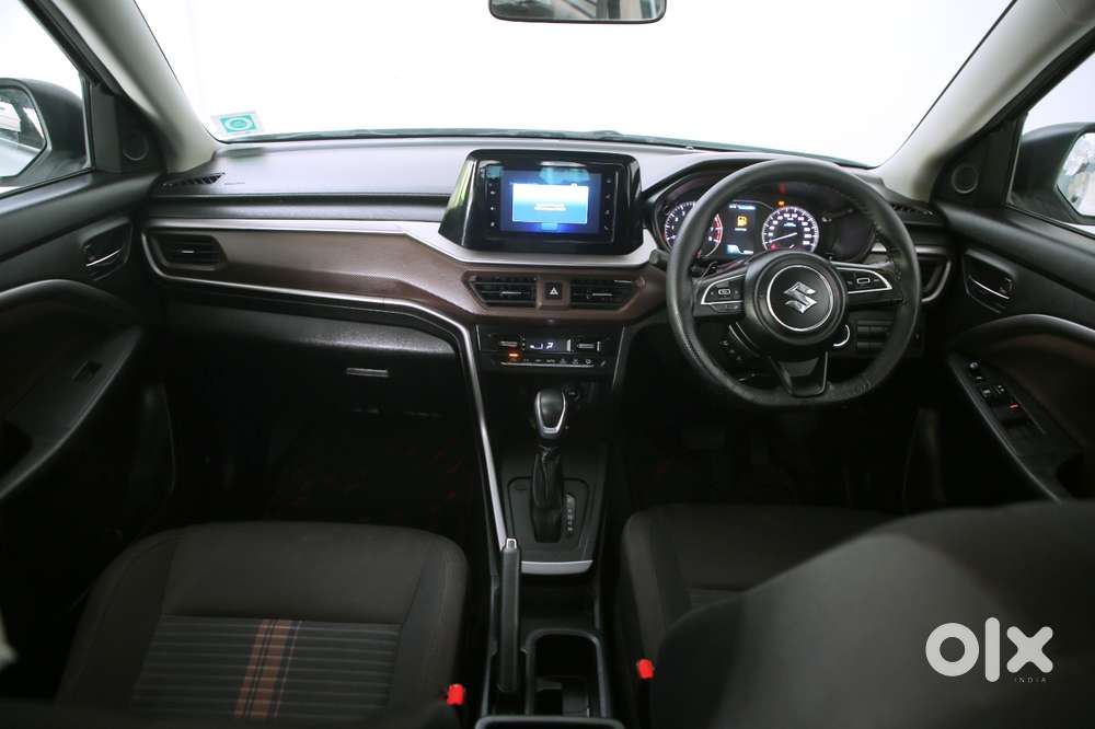Maruti Suzuki Brezza 1.5 Zxi Smart Hybrid, 2023, Petrol