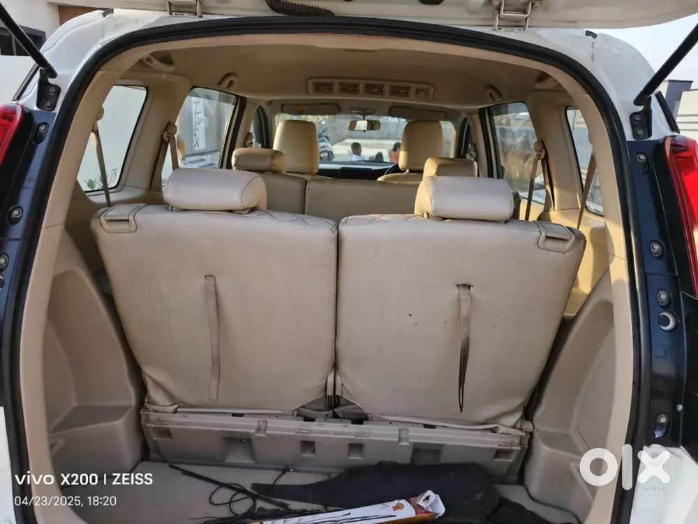 Maruti Suzuki Ertiga 2018 Diesel 105000 Km Driven.