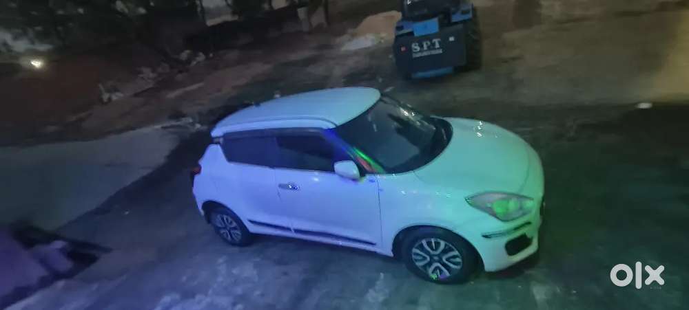 Maruti Suzuki Swift 2021 Petrol 70000 Km Driven