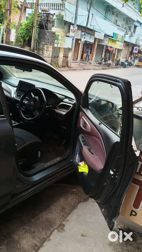 Maruti Suzuki Fronx Delta 2025