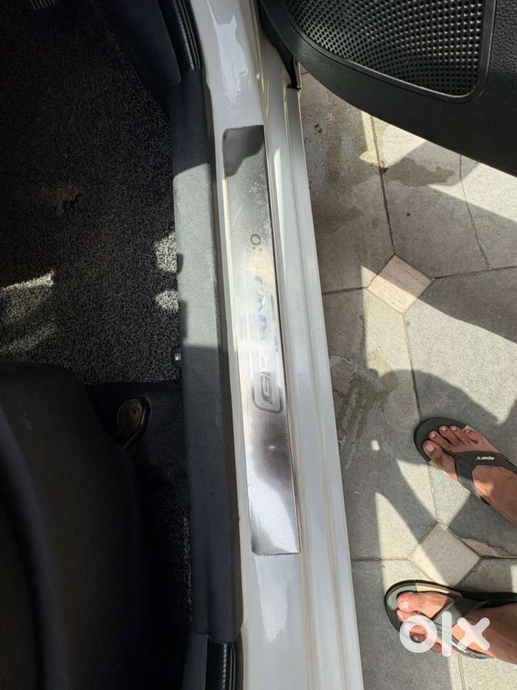 Hyundai Grand I10 2017 Sportz Optional In New Condition.